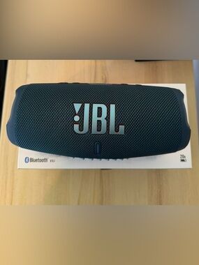 JBL Charge 5 Portable Bluetooth Speaker Black Waterproof IP67 - Used